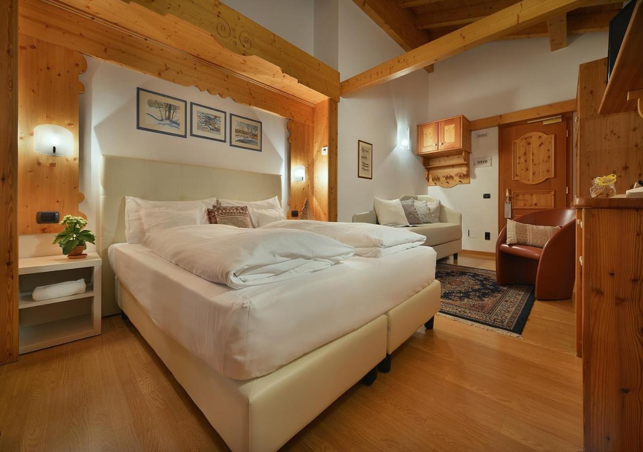 Hotel Posta Livigno Luaran gambar
