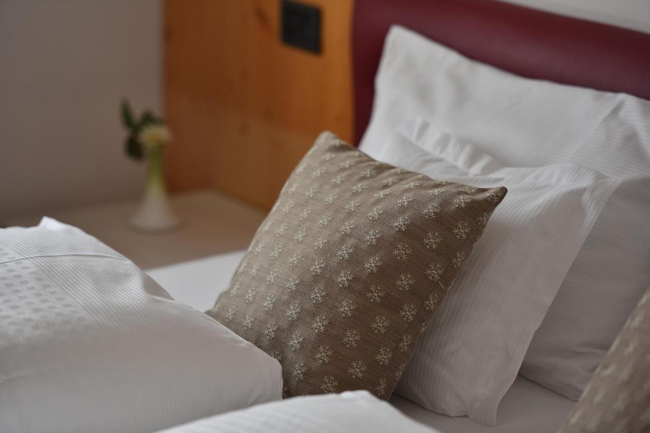 Hotel Posta Livigno Luaran gambar