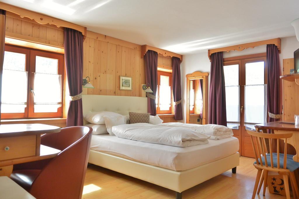 Hotel Posta Livigno Luaran gambar