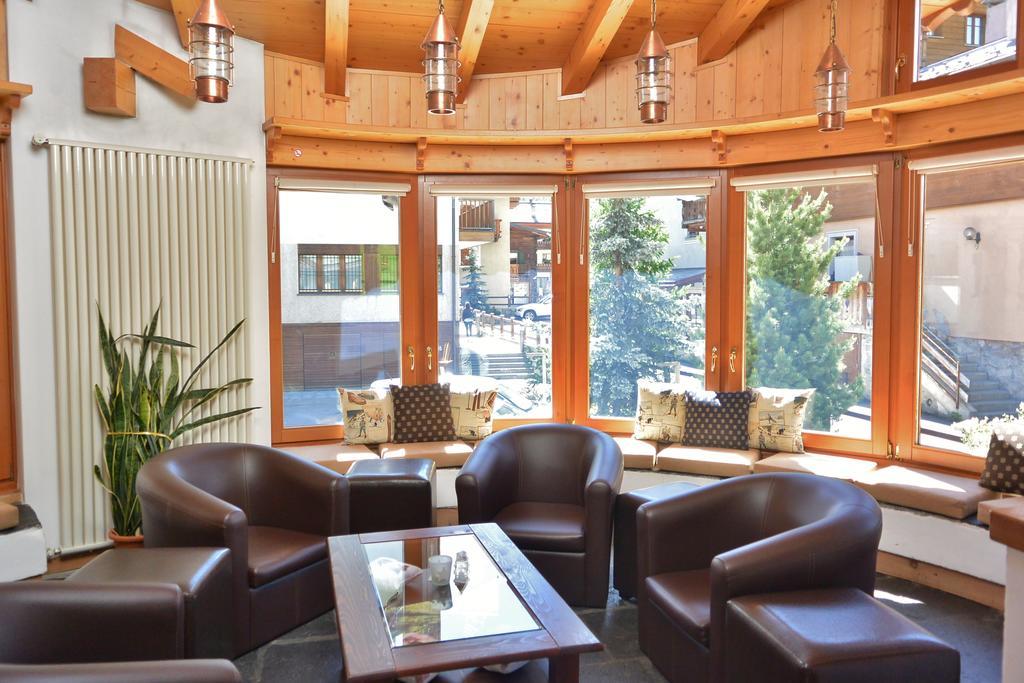 Hotel Posta Livigno Luaran gambar