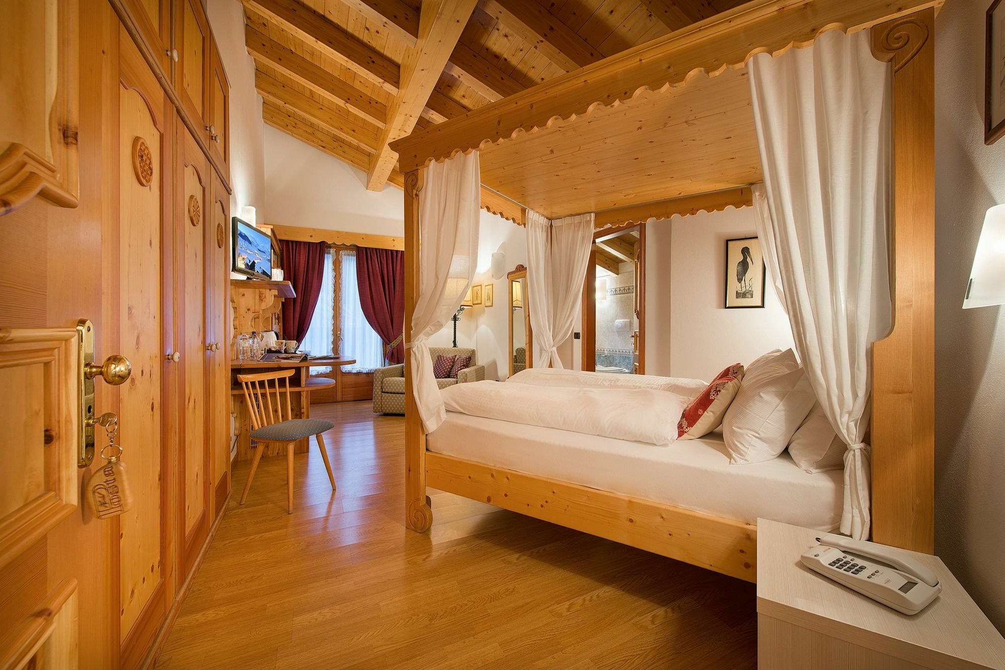 Hotel Posta Livigno Luaran gambar